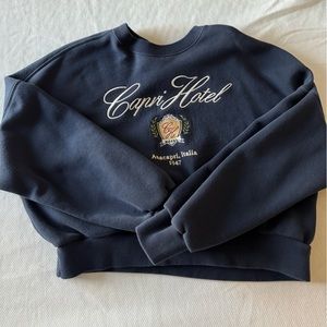 capri Italy crew neck